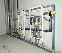 Vorwandinstallation VIS Conel, Wiegand Straße 1