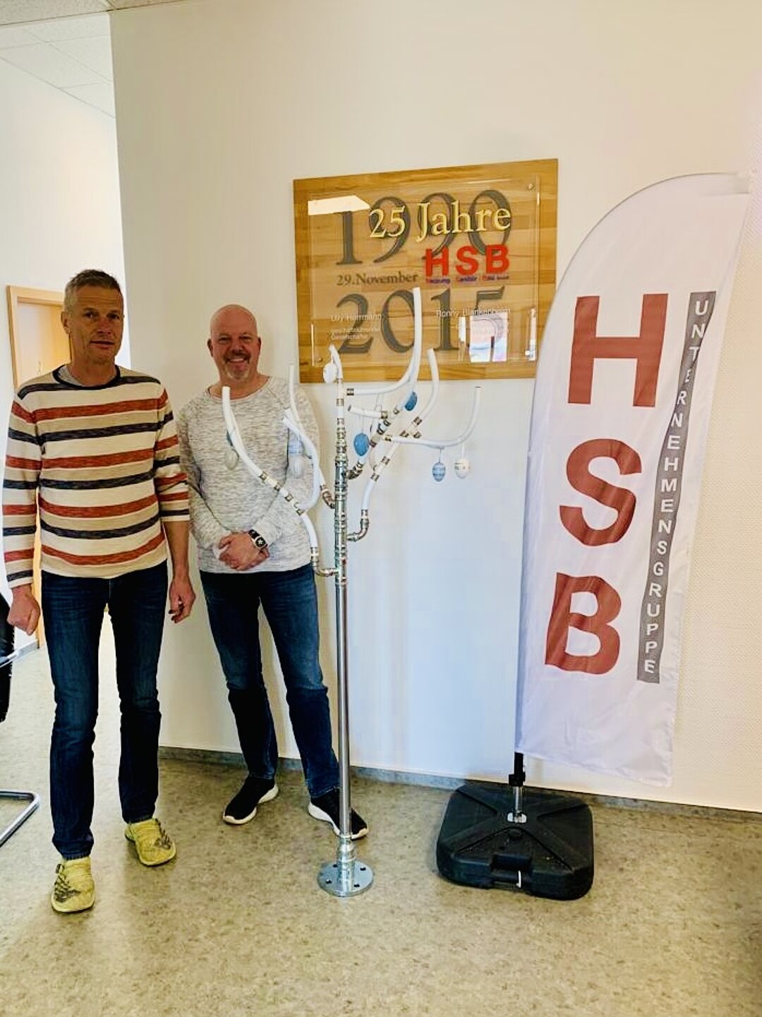 Holger Kratz Geschäftsführer HSB (li.) und Frank Holz Geschäftsführer HSB TH (re.)